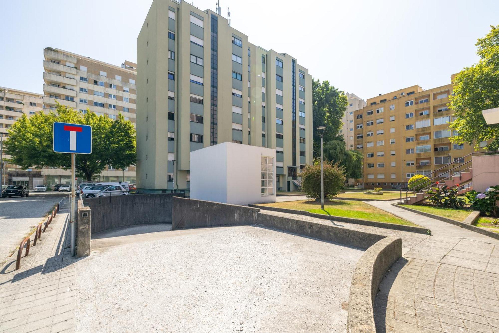 Boavista Premium With Ac, Terrace- Parking ,Supermarket And Metro T3 Leilighet Porto Eksteriør bilde