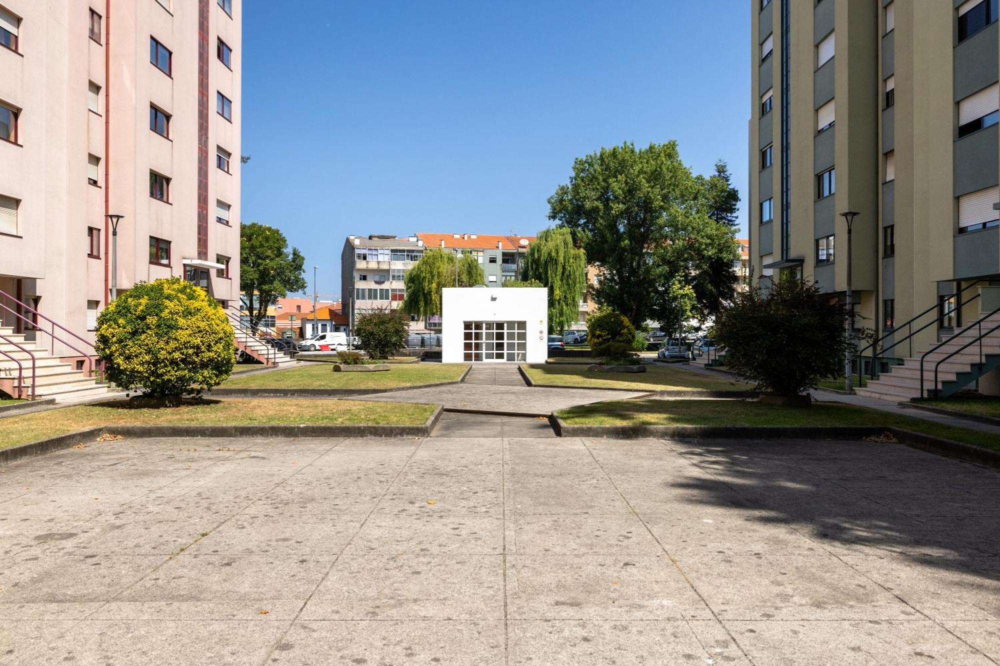 Boavista Premium With Ac, Terrace- Parking ,Supermarket And Metro T3 Leilighet Porto Eksteriør bilde
